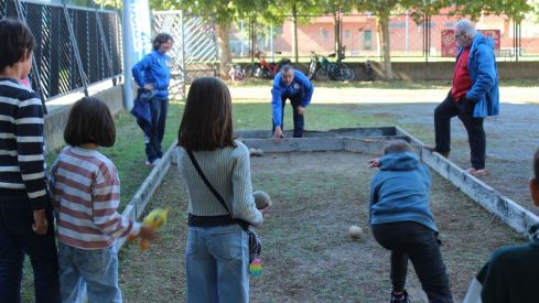Jornada de juegos tradicionales para niños en León