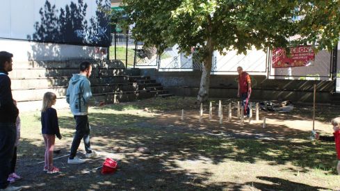 Jornada de juegos tradicionales para niños en León