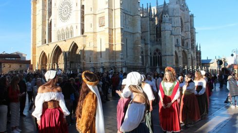 Representación del tributo de las 100 doncellas de León