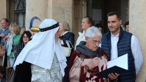 Representación del tributo de las 100 doncellas de León