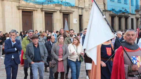 Representación del tributo de las 100 doncellas de León