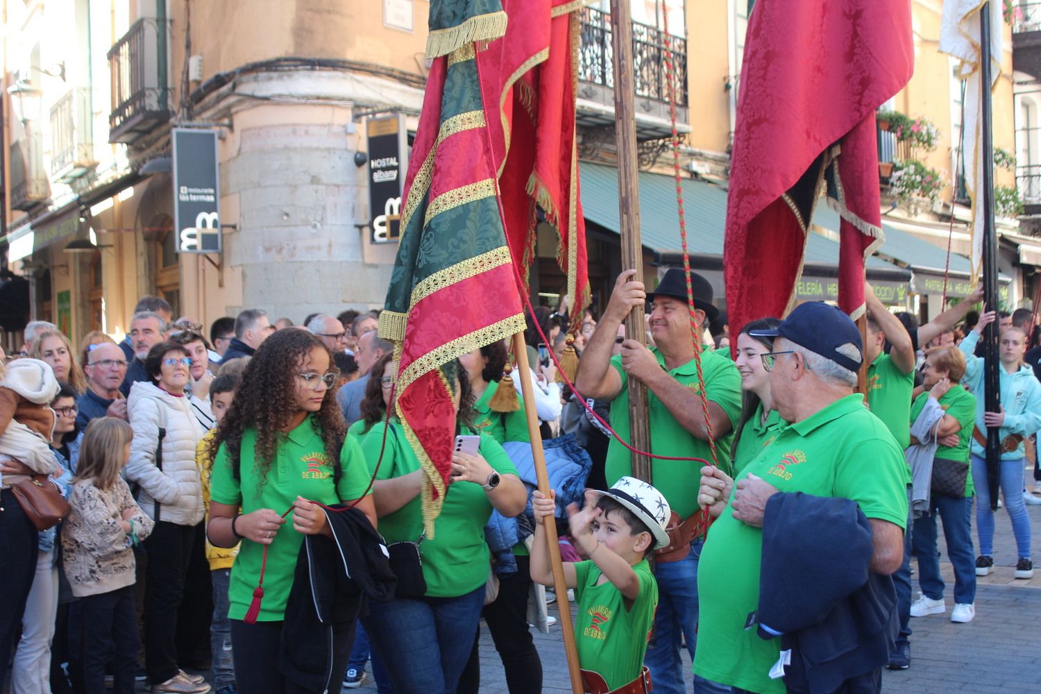 Desfile de Pendones leoneses en las Fiestas de San Froilán de León