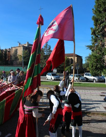 Desfile de Pendones leoneses en las Fiestas de San Froilán de León