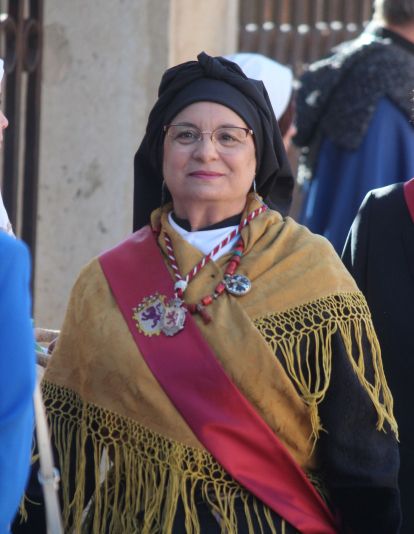 Foro u Oferta de Las Cantaderas en el Claustro de la Catedral de León