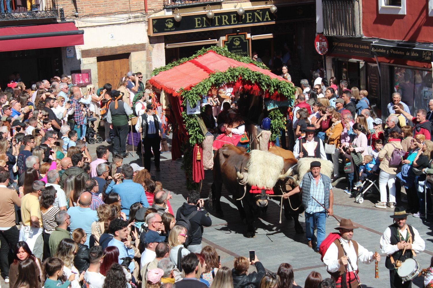 Carros Engalanados en las Fiestas de San Froilán de León