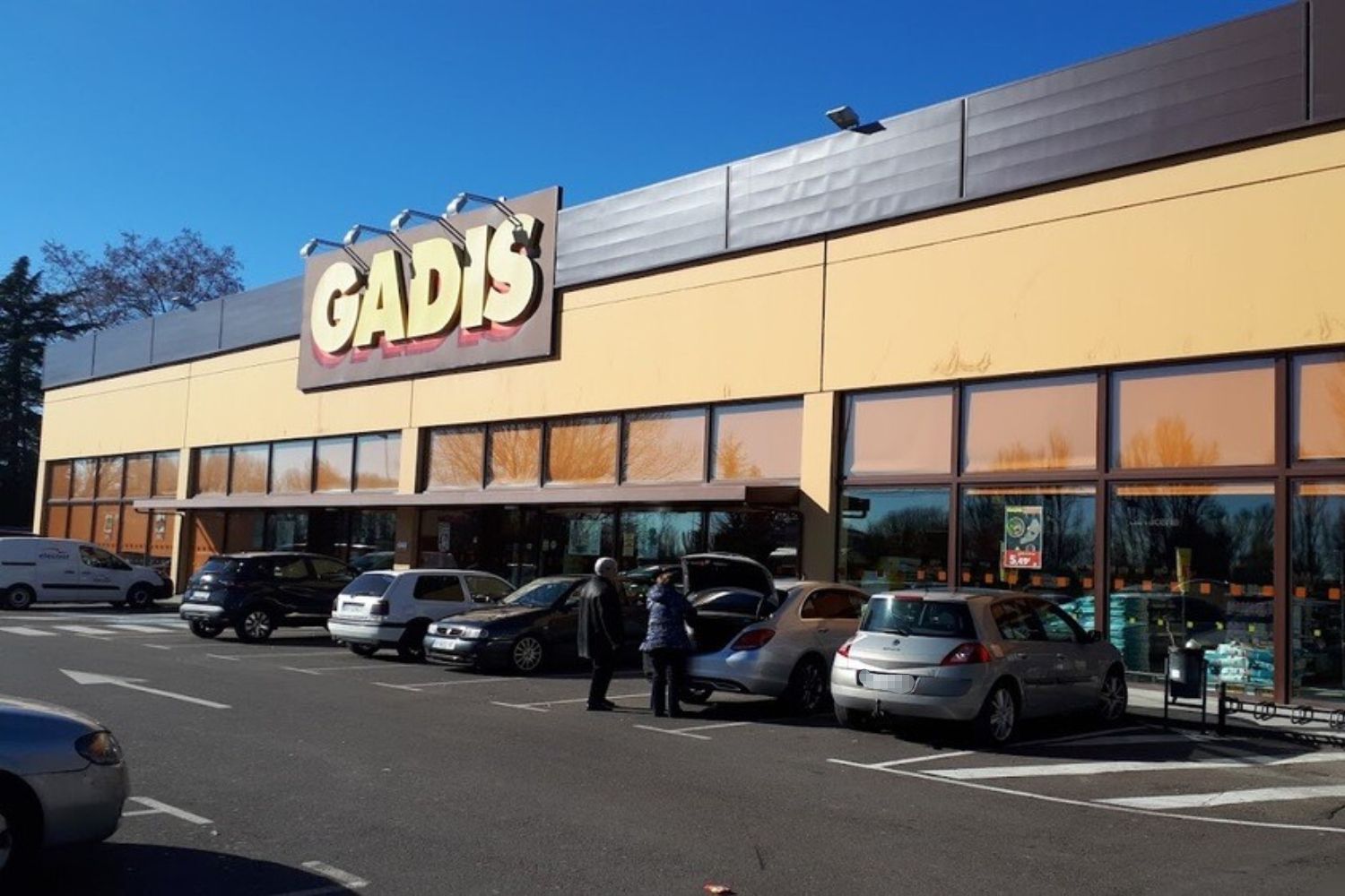 Supermercado Gadis en León capital