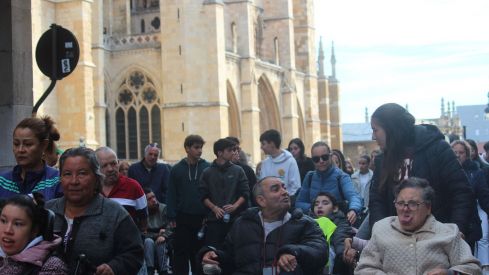 II Marcha Solidaria de Aspace León II Marcha Solidaria de Aspace León