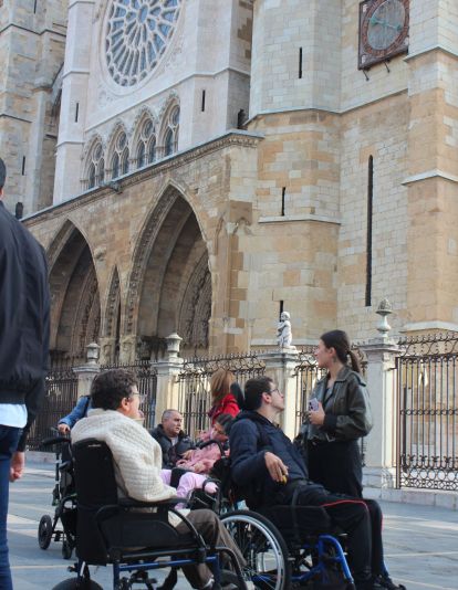 II Marcha Solidaria de Aspace León II Marcha Solidaria de Aspace León