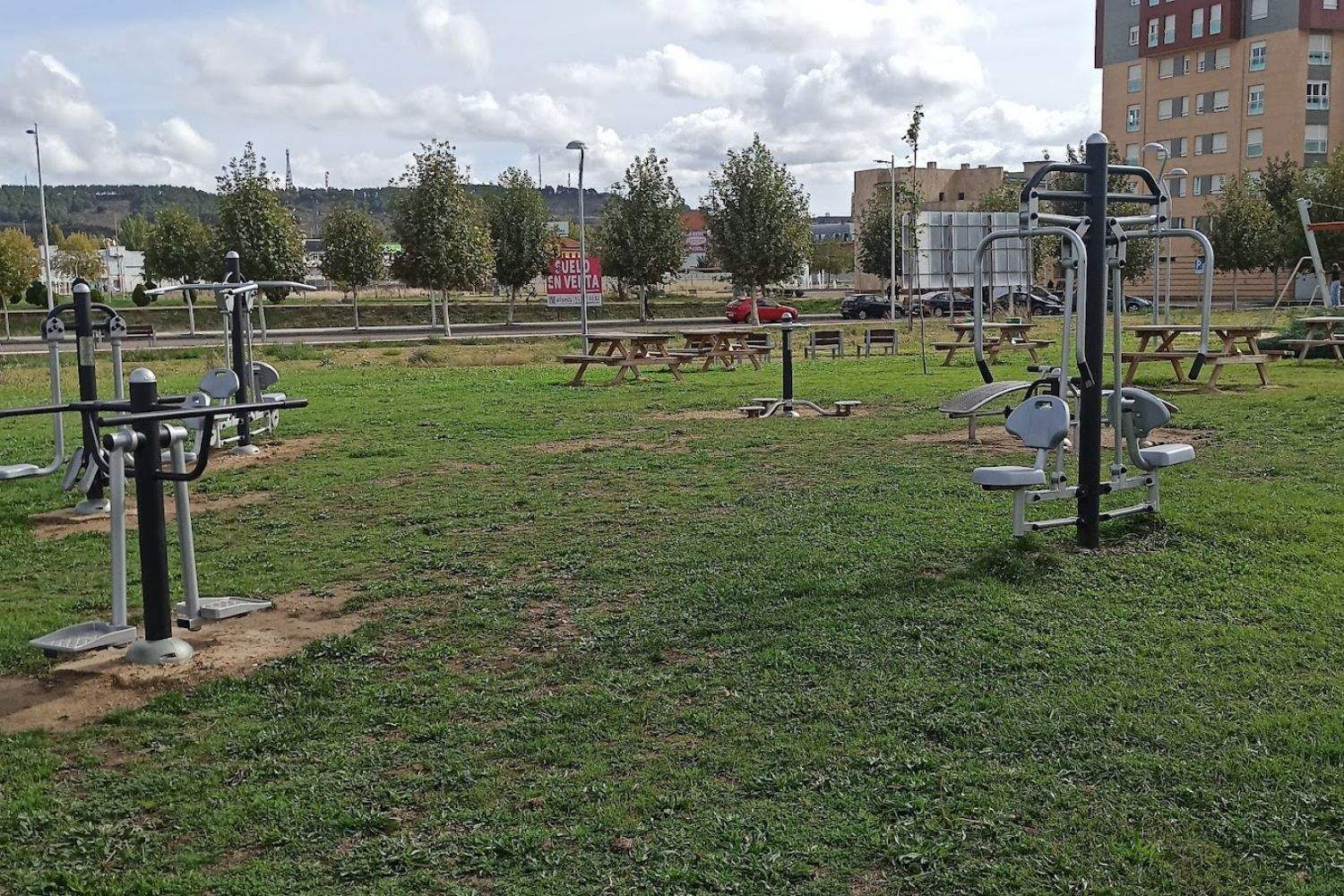El Ayuntamiento de León cerrará el parque de la Participación Ciudadana de La Lastra | AA. VV. La Lastra