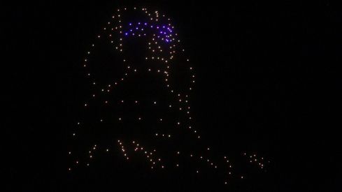 Espectáculo de drones y fuegos artificiales en las fiestas de San Froilán de León