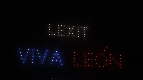 Espectáculo de drones y fuegos artificiales en las fiestas de San Froilán de León