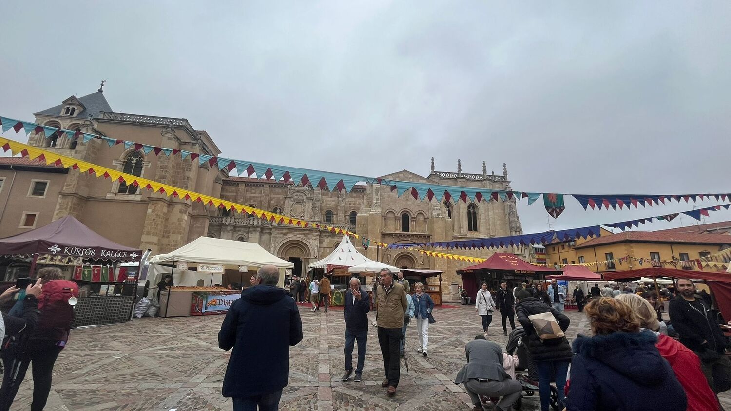 Mercado de las Tres Culturas de León