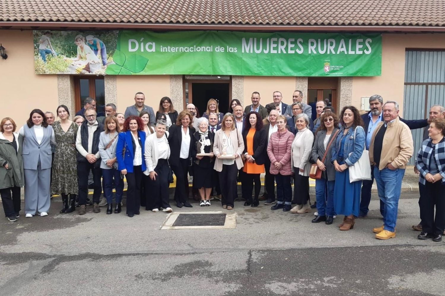 premio mujeres rurales (2)