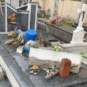 Un detenido por daños en sepulturas y robo con fuerza en interior de vivienda en Canales