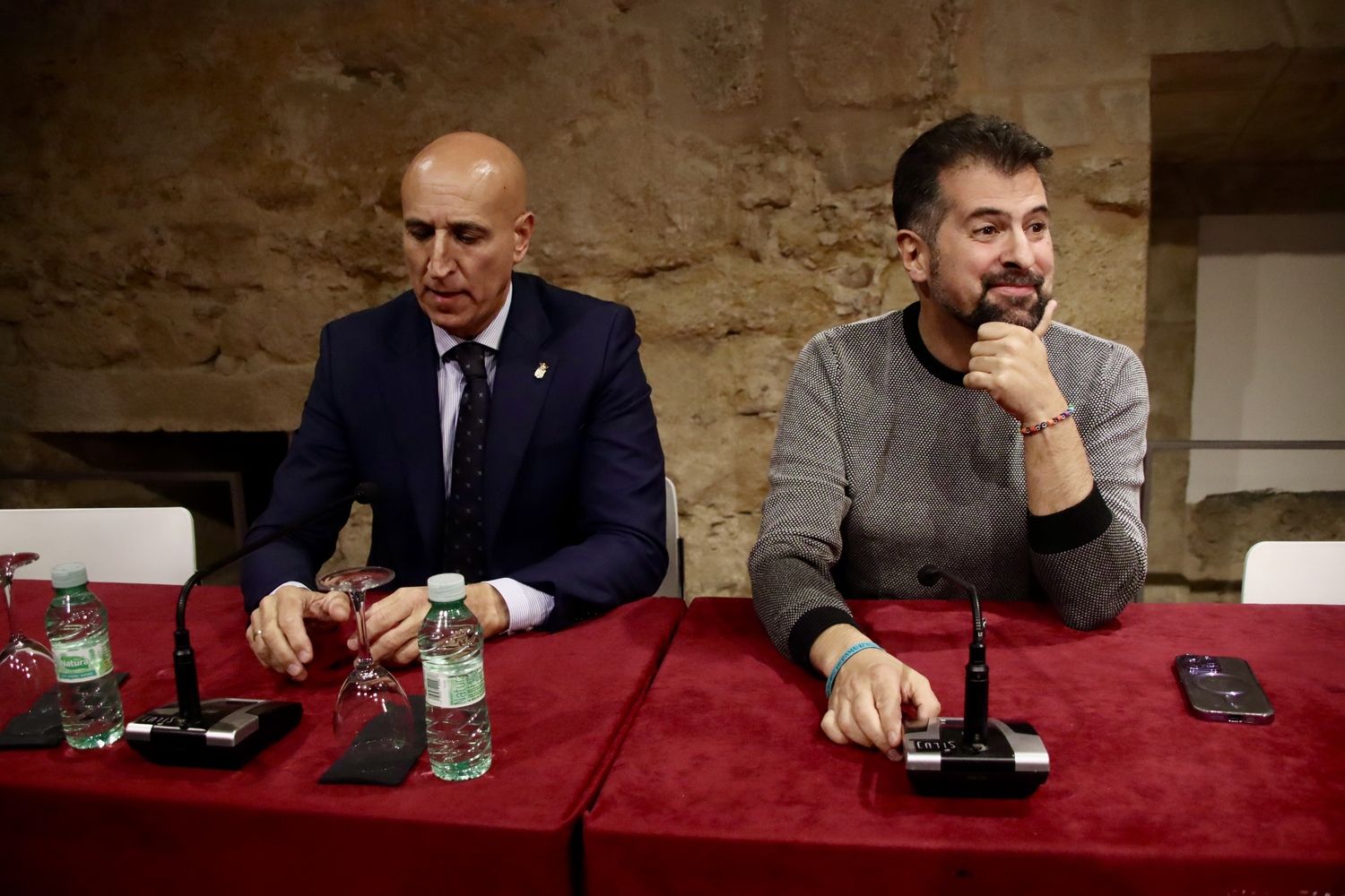 José Antonio Diez y Luis Tudanca en una asamblea del PSOE en León