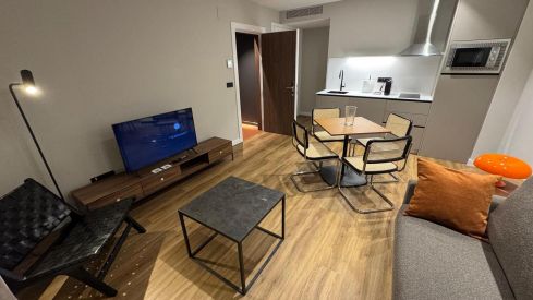 Inauguración de los apartamentos de H2 LIVING León