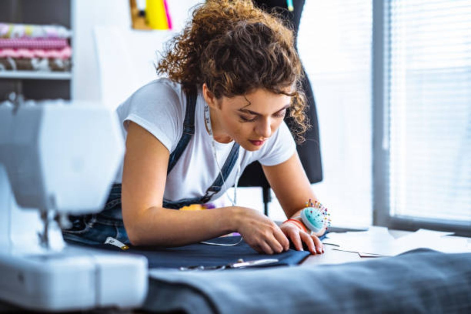 El paro aumenta un 4,8% en el tercer trimestre respecto al año pasado en León, afectando principalmente a las mujeres | Sastre - iStock 