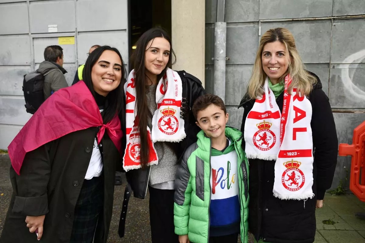 Así se vivió el derbi entre la Cultural y la Ponferradina