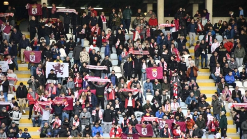 Así se vivió el derbi entre la Cultural y la Ponferradina