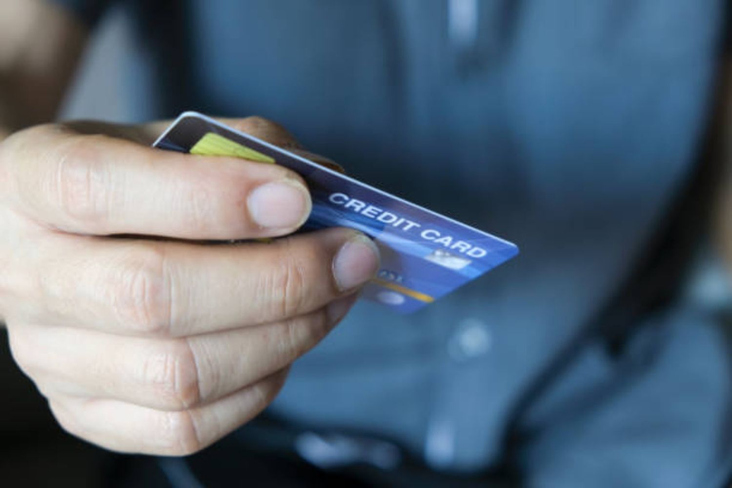 Tres detenidos en León por sacar casi 3.000 euros con las tarjetas de un vallisoletano que extravió su cartera en un establecimiento de hostelería | iStock 