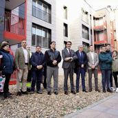 Suárez-Quiñones entrega 16 llaves de viviendas rehabilitadas en Valencia de Don Juan (León) para alquiler joven