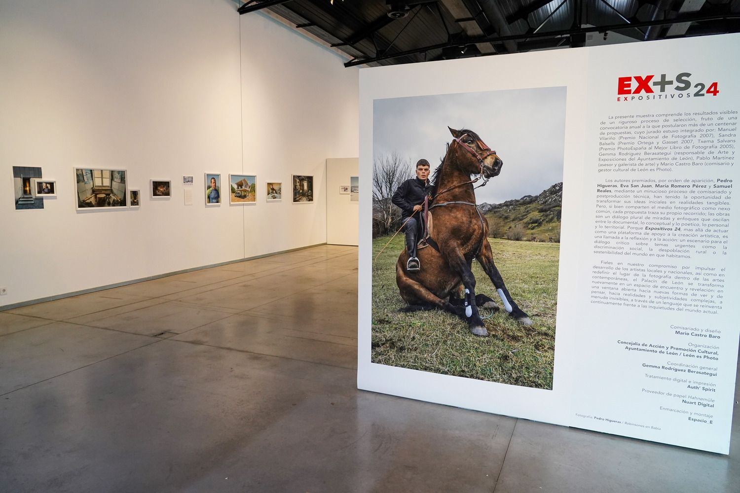 La fotografía se luce en León: Los cuatro proyectos ganadores de 'Expositivos 24' ya están en el Palacín