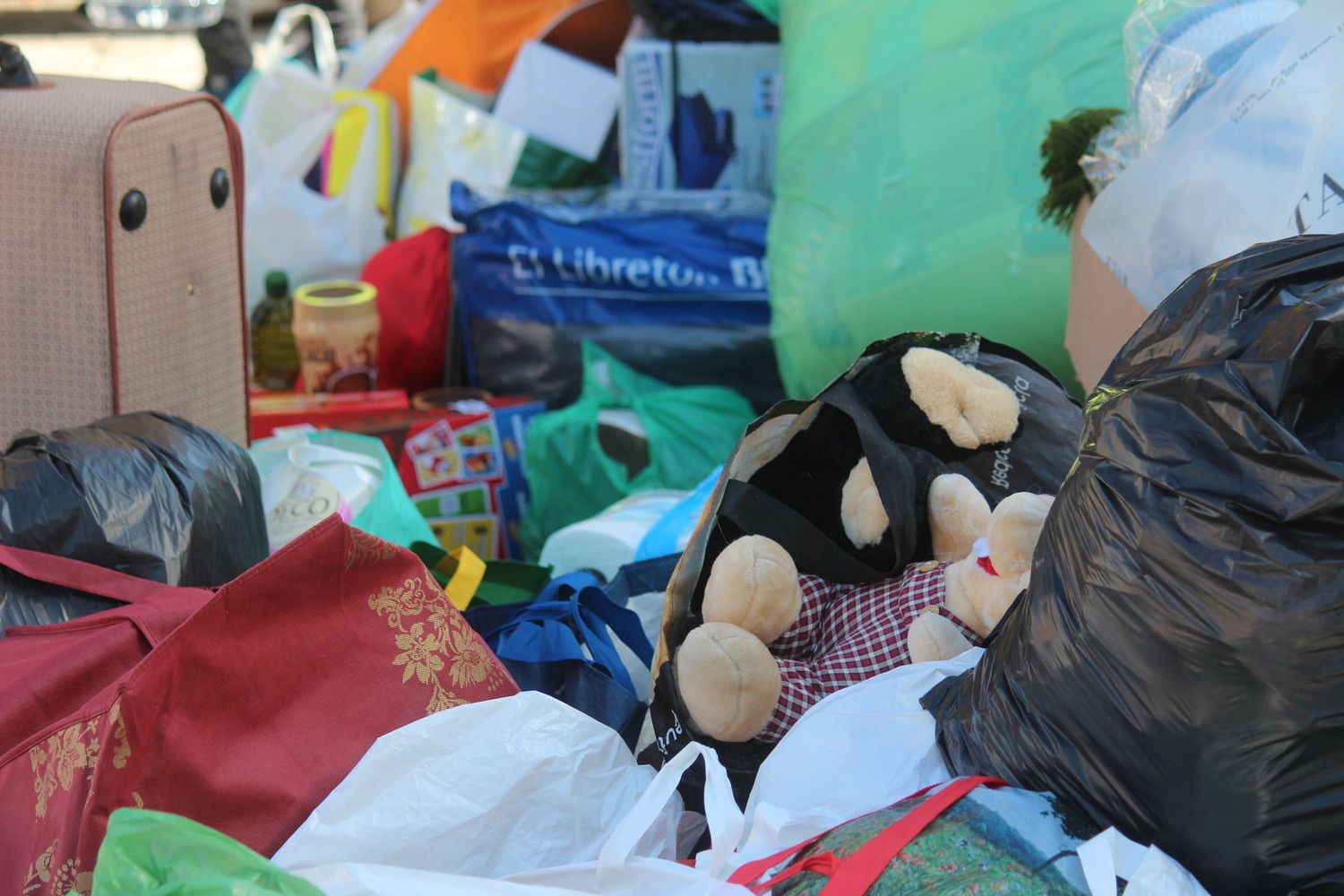 Recogida de enseres en León para los afectados por la DANA en Valencia