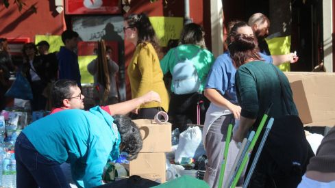 Recogida de enseres en León para los afectados por la DANA en Valencia