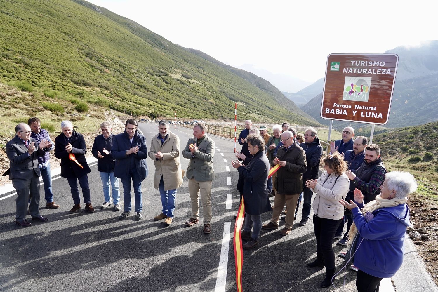 Inauguración de la carretera de La Farrapona