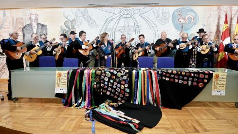 madrina del XXVII Cuarentunas