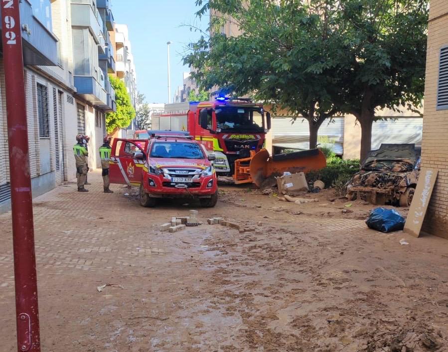 Bomberos de la Diputación de León en Paiporta (Valencia)