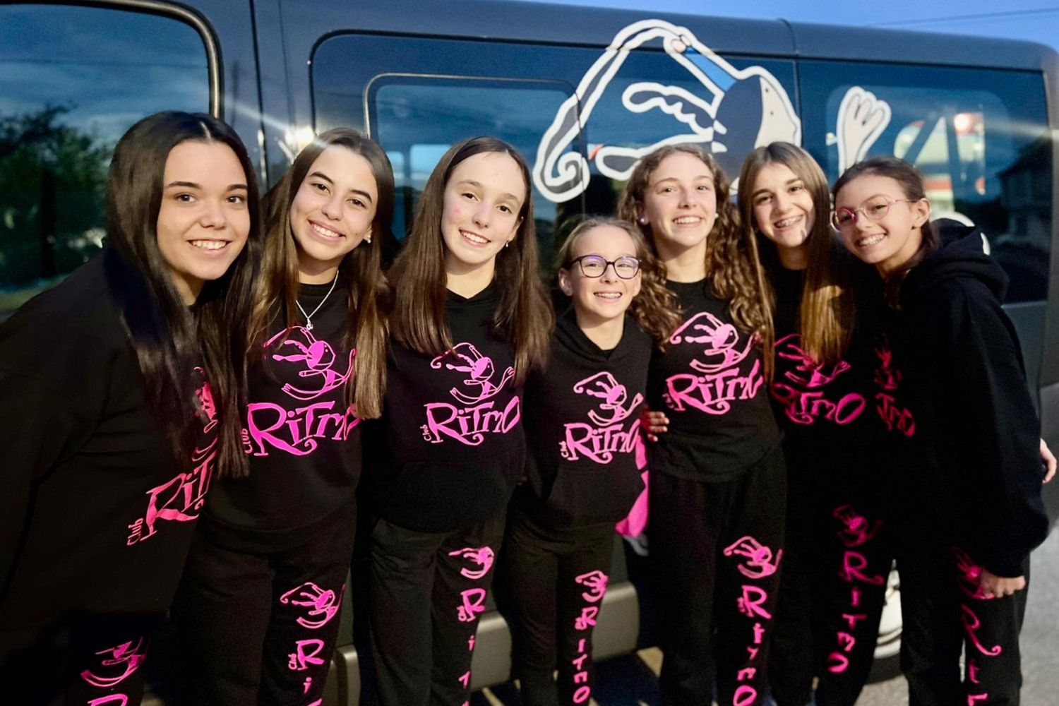 El Club Ritmo de León desplaza siete gimnastas a Portugal para la Guimagym Cup