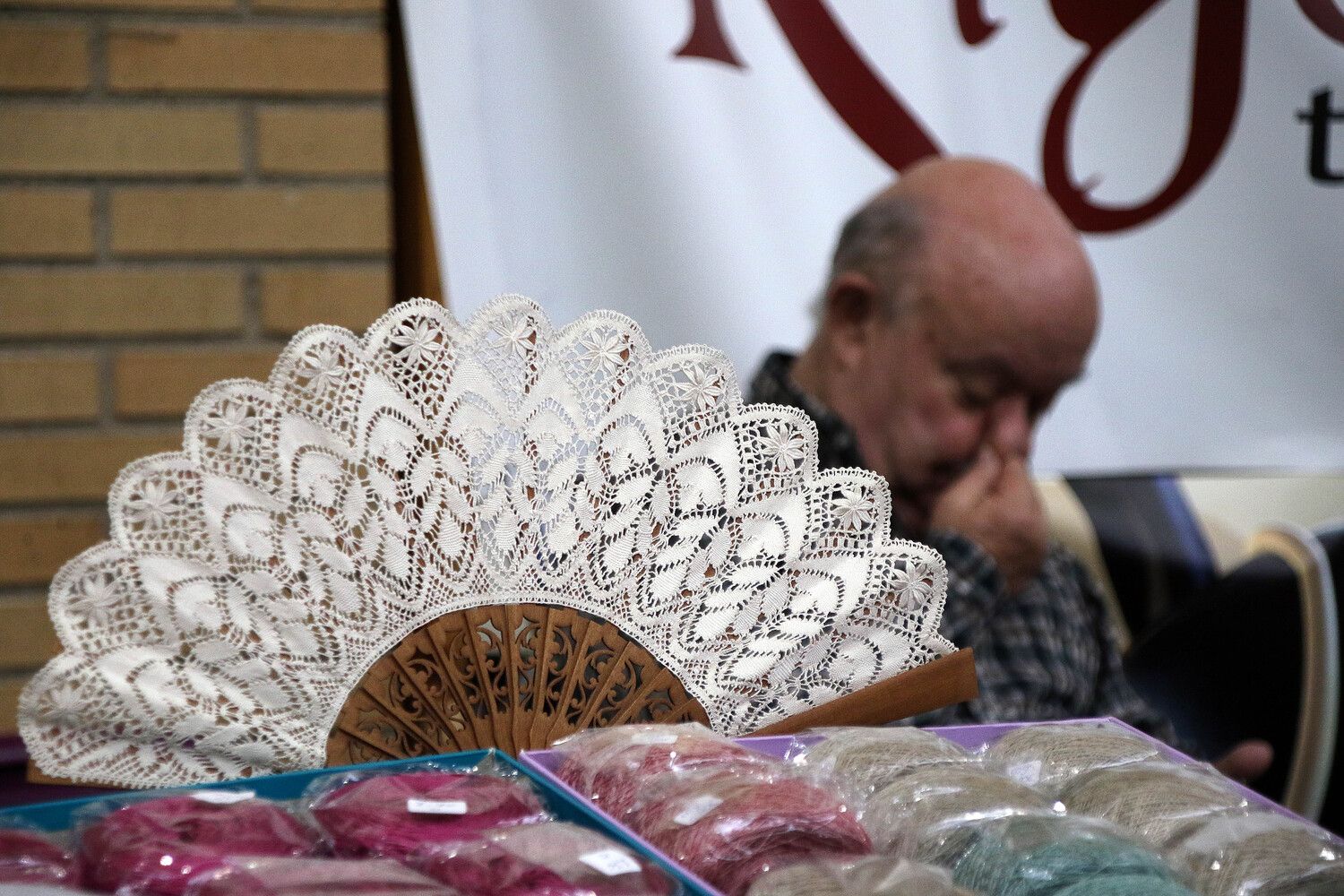 Encuentro de bolillos y multilabores en Navatejera