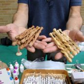 Encuentro de bolillos y multilabores en Navatejera