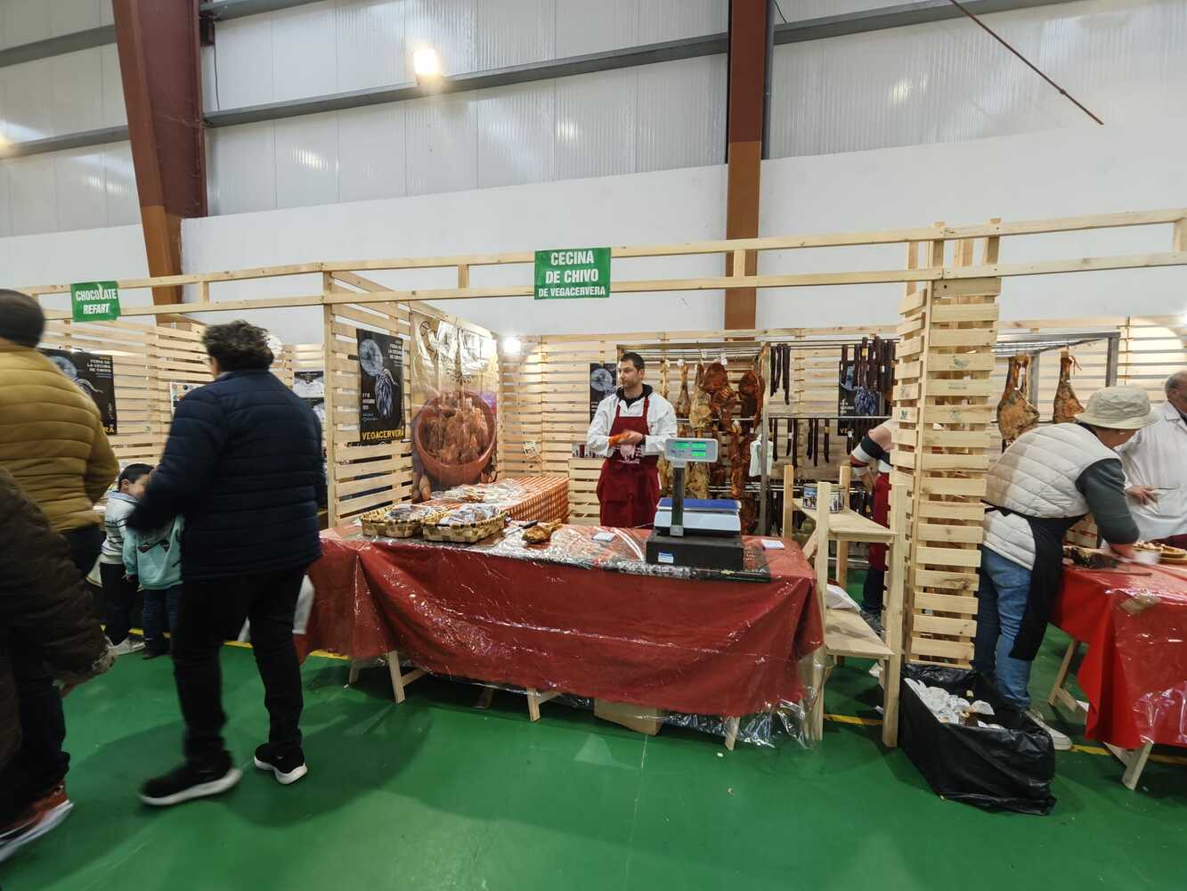 Feria de la cecina de chivo en vegacervera 