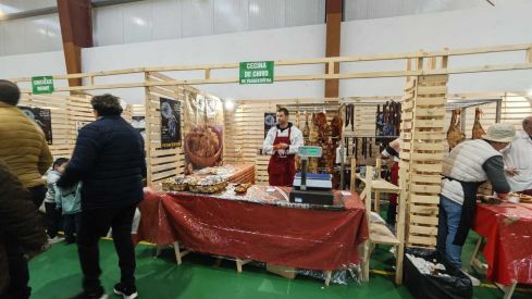 Feria de la cecina de chivo en vegacervera 