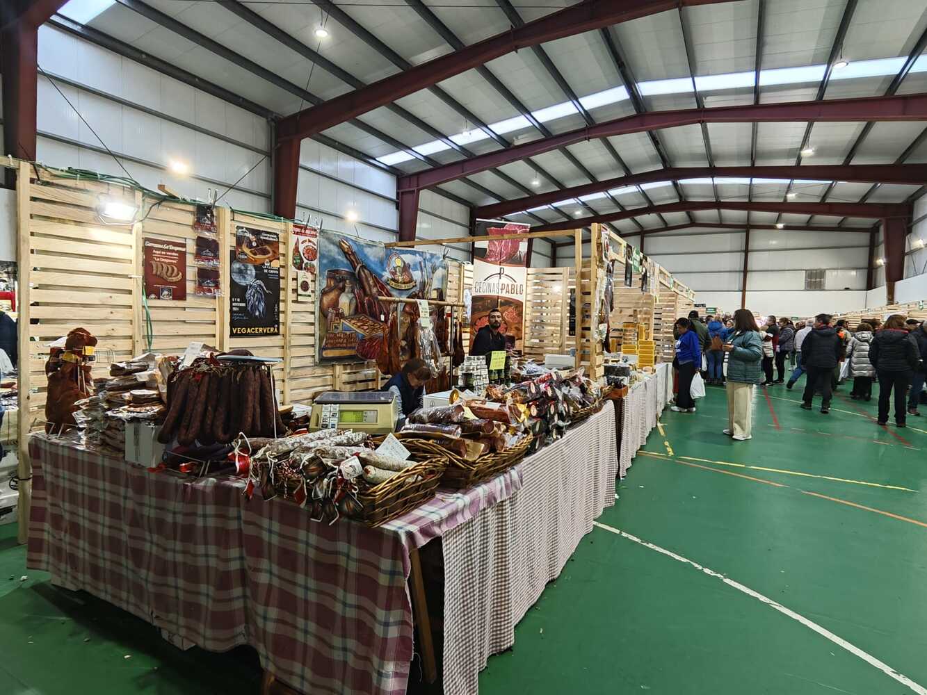 Feria de la cecina de chivo en vegacervera 