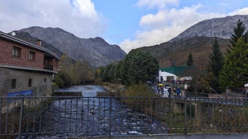 Feria de la cecina de chivo en vegacervera 