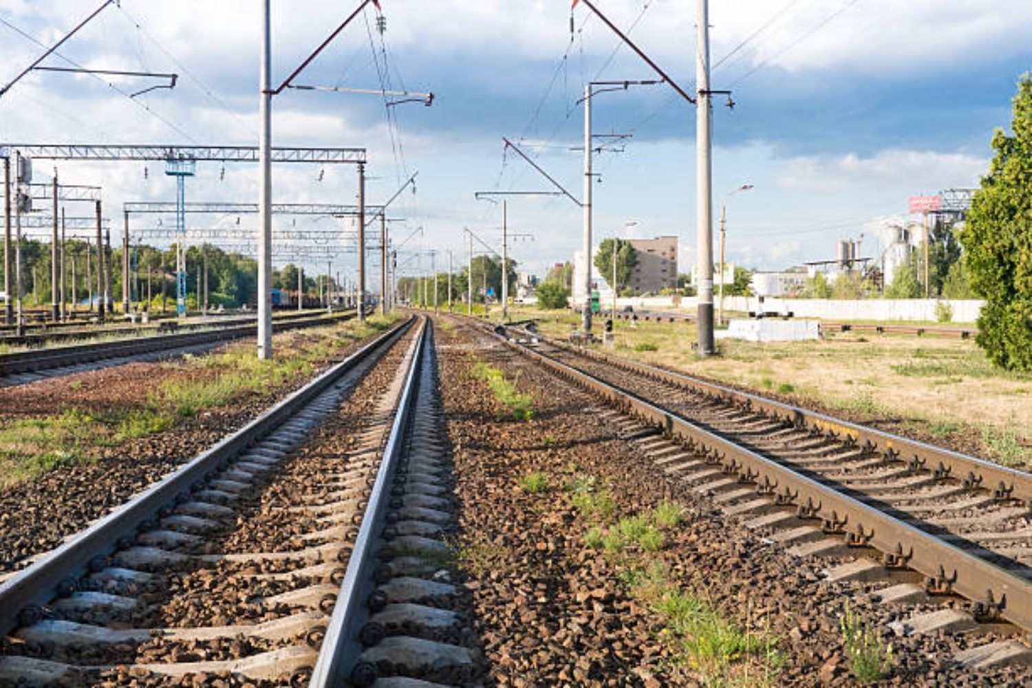 Adif licita por 4,8 millones la redacción del proyecto de mejora del tramo León-La Granja | iStock 