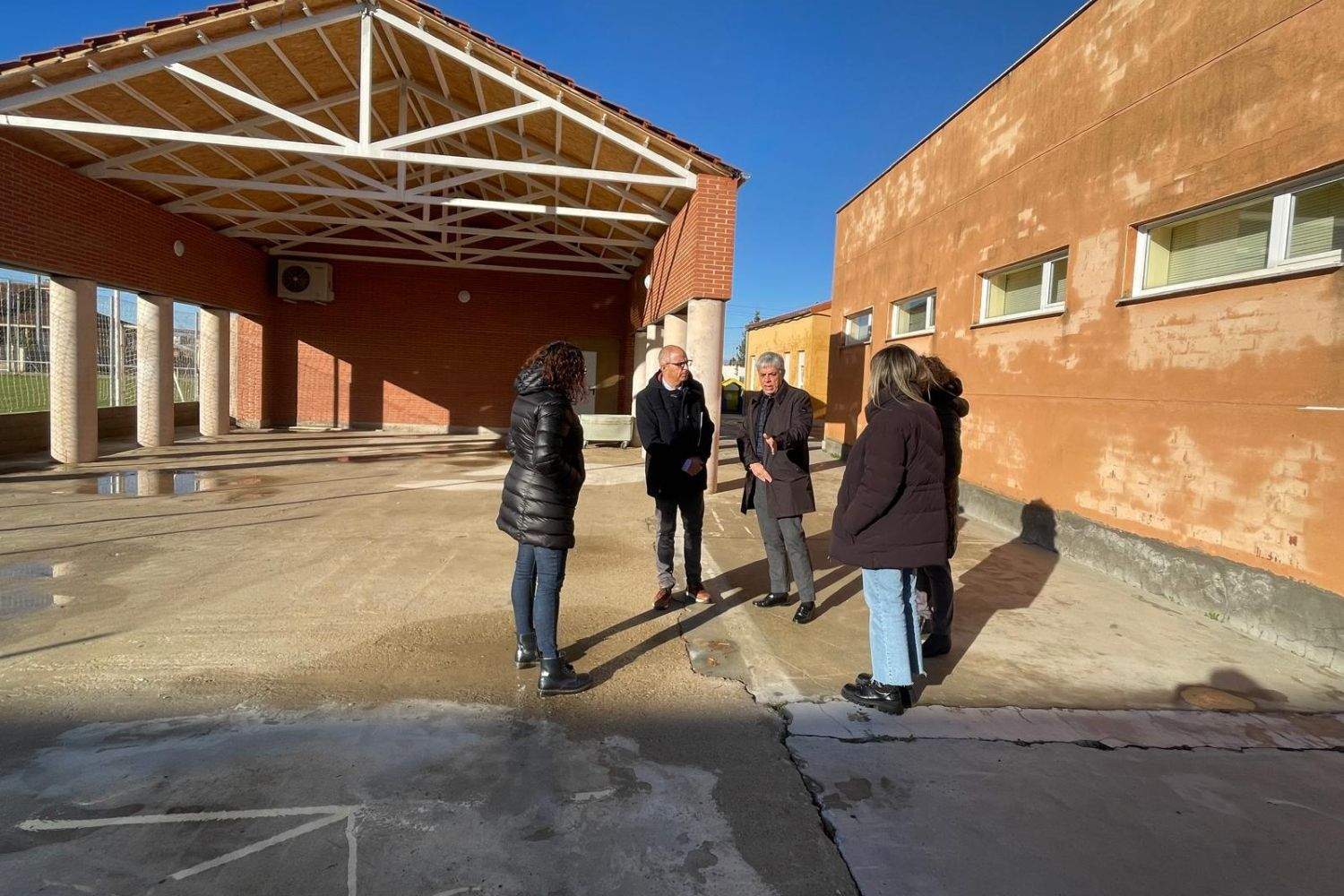 Visita de Eduardo Diego y Alberto Natal al Centro Rural Agrupado de Villacedré