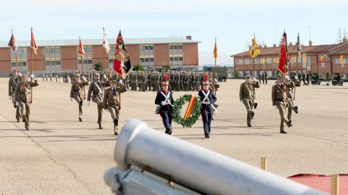 Los artilleros de León rinden homenaje a su patrona Santa Bárbara