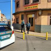 Esclarecen dos robos con el método del 'tirón' en La Bañeza Esclarecen dos robos con el método del 'tirón' en La Bañeza