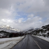 La nieve obliga a usar cadenas en el puerto del Pontón (León) y condiciona la circulación en dos tramos de la provincia