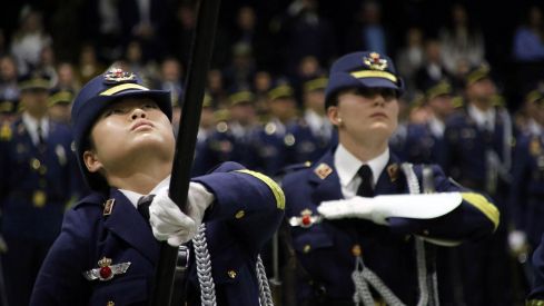Festividad de Nuestra Señora de Loreto y jura de bandera en la Academia Básica del Aire y del Espacio de La Virgen del Camino (León) | Peio García (ICAL)