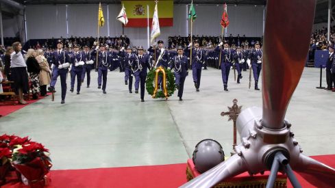 Festividad de Nuestra Señora de Loreto y jura de bandera en la Academia Básica del Aire y del Espacio de La Virgen del Camino (León) | Peio García (ICAL)