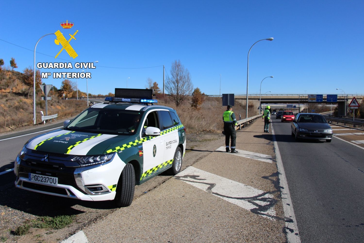 Un detenido en Valverde de la Virgen (León) por agredir a varios agentes de la Guardia Civil