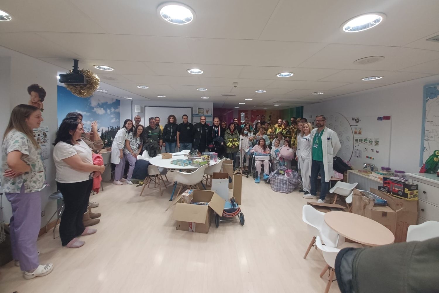 JUGUETES HOSPITAL DE LEON JUGUETES HOSPITAL DE LEON