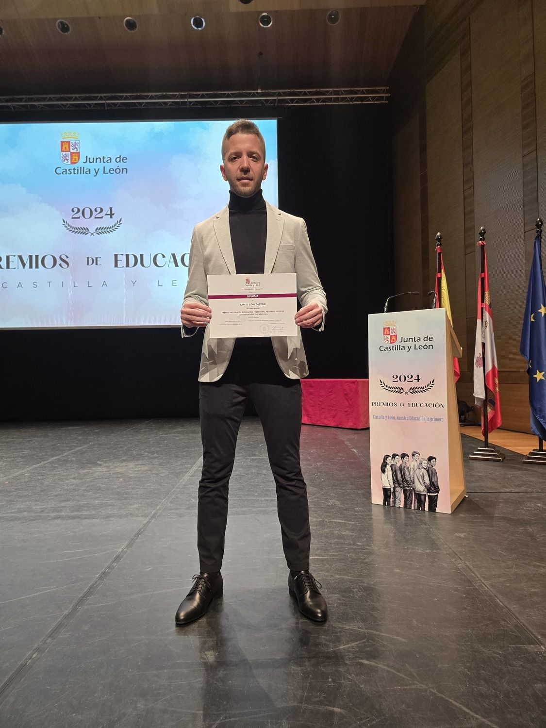 Carlos Gómez en la gala de los Premios de Educación de Castilla y León
