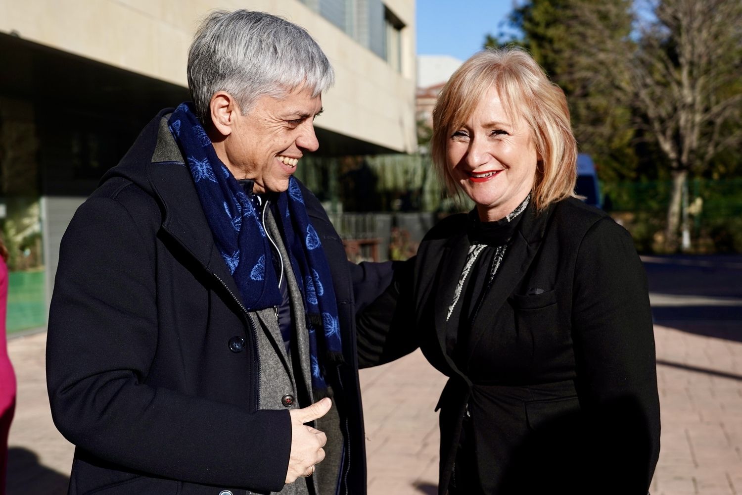 La consejera de Industria, Comercio y Empleo, Leticia García, visita las actividades formativas de Alzheimer León | Campillo / ICAL 
