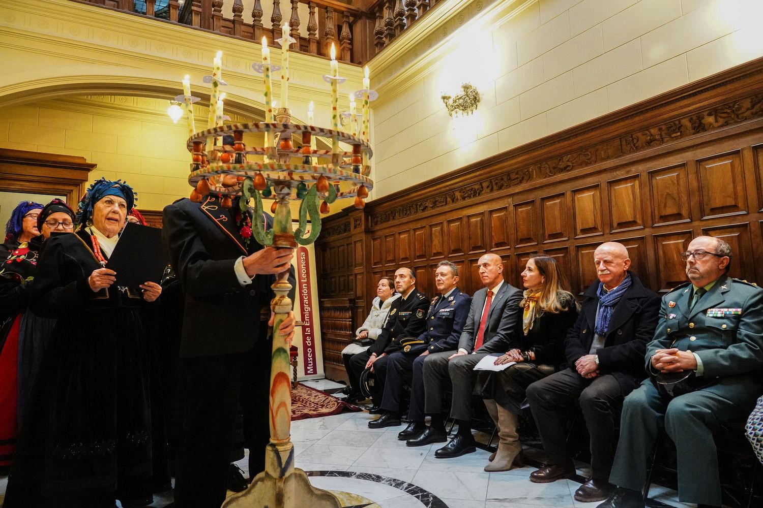 Recreación del canto del Ramo de Navidad en el MEL | Campillo / ICAL